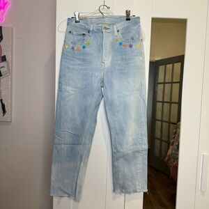 Levi’s 501 Light Wash Embroidered Jeans – Women’s